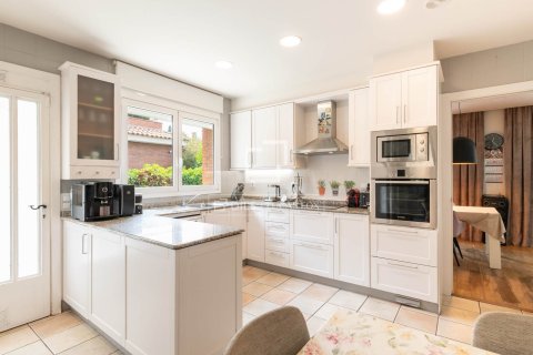 5 chambres villa à vendre à Gava, Barcelona, Catalonia, Spain № 4246 - photo 10