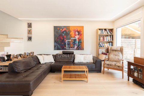 3 chambres villa à vendre à Castelldefels, Barcelona, Catalonia, Spain № 4244 - photo 11