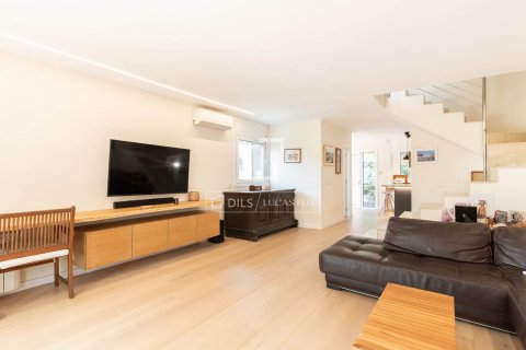 3 chambres villa à vendre à Castelldefels, Barcelona, Catalonia, Spain № 4244 - photo 8