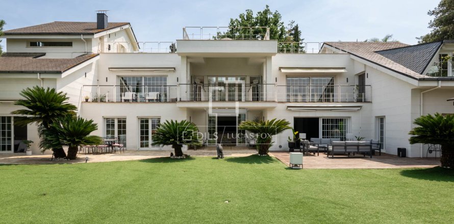 5 chambres villa à vendre à Sant Cugat Del Valles, Barcelona, Catalonia, Spain № 4245