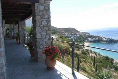 Купить виллу в Розы, Испания с 5 спален, 708м², № 878 - фото 4