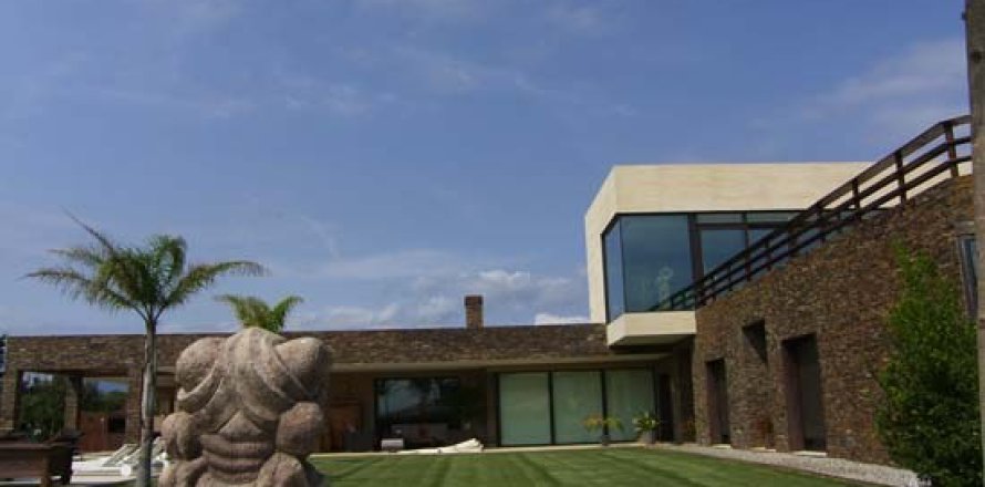 Вилла с 6 спальнями в Розы, Герона, Каталония, Испания № 880