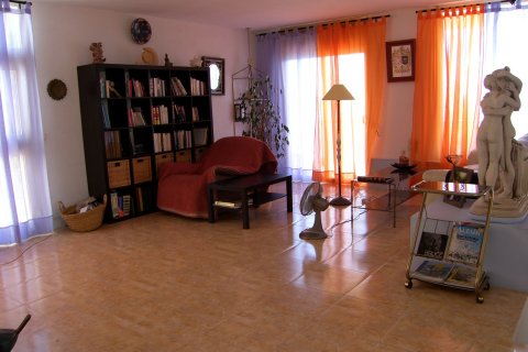 Купить виллу в Розы, Испания с 6 спален, 369м², № 879 - фото 10