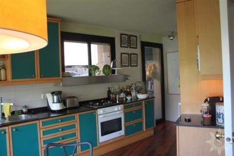 Купить виллу в Барселона, Испания с 3 спальни, 128м², № 882 - фото 15