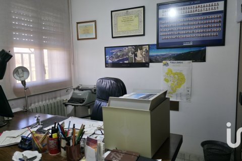 5 bedrooms house for sale in Lleida, Catalonia, Spain № 4947 - photo 15