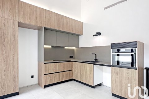 2 bedrooms apartment for sale in Barcelona, Catalonia, Spain № 4952 - photo 9