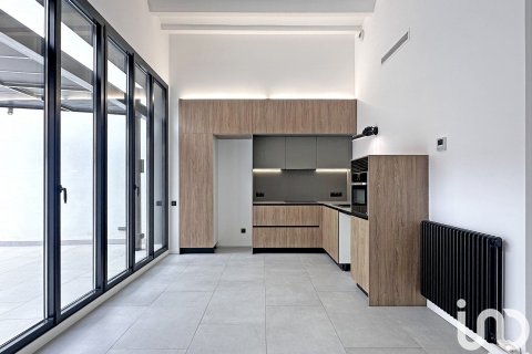 2 bedrooms apartment for sale in Barcelona, Catalonia, Spain № 4952 - photo 10