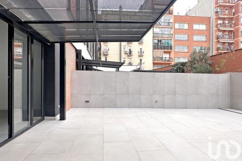 2 bedrooms apartment for sale in Barcelona, Catalonia, Spain № 4952 - photo 6