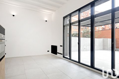 2 bedrooms apartment for sale in Barcelona, Catalonia, Spain № 4952 - photo 7