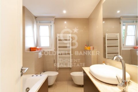 5 bedrooms house for sale in Esplugues de Llobregat, Barcelona, Catalonia, Spain № 5716 - photo 17
