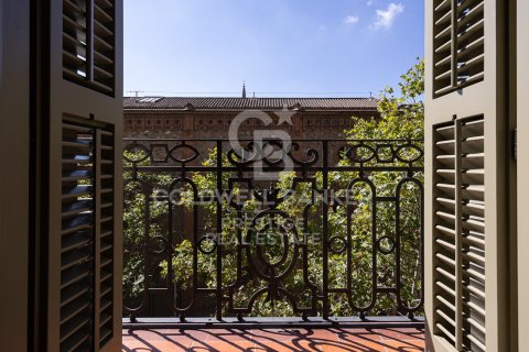 2 bedrooms apartment for sale in Barcelona, Catalonia, Spain № 5714 - photo 24