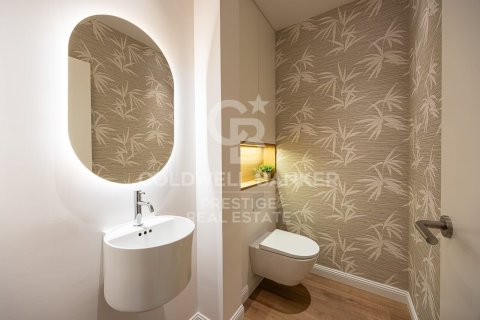 2 bedrooms apartment for sale in Barcelona, Catalonia, Spain № 5714 - photo 19