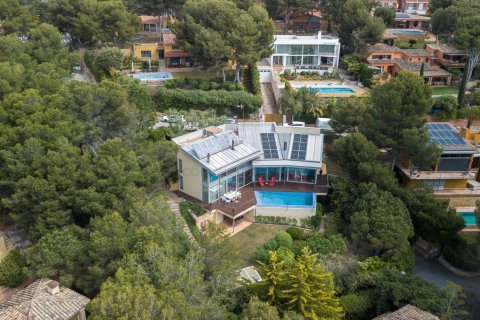 Купить виллу в Таррагона, Испания с 4 спальни, 544м², № 5715 - фото 5