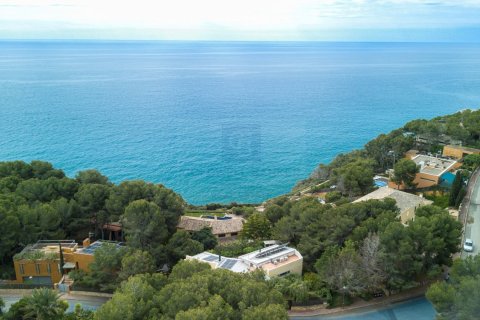 Купить виллу в Таррагона, Испания с 4 спальни, 544м², № 5715 - фото 3