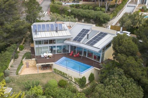 Купить виллу в Таррагона, Испания с 4 спальни, 544м², № 5715 - фото 2