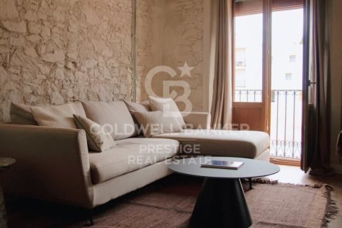 1332 sq.m. commercial property for sale in Barcelona, Catalonia, Spain № 5720 - photo 3