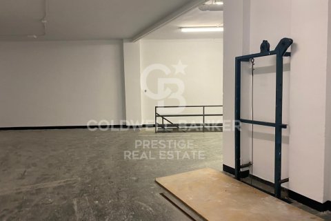 340 sq.m. commercial property for sale in Barcelona, Catalonia, Spain № 5719 - photo 11