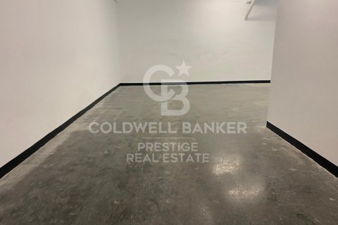 340 sq.m. commercial property for sale in Barcelona, Catalonia, Spain № 5719 - photo 20