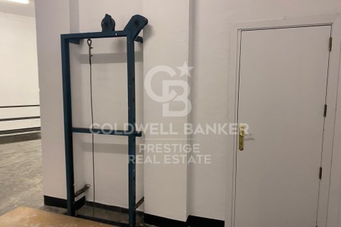 340 sq.m. commercial property for sale in Barcelona, Catalonia, Spain № 5719 - photo 13