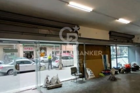 340 sq.m. commercial property for sale in Barcelona, Catalonia, Spain № 5719 - photo 3