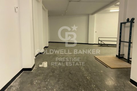 340 sq.m. commercial property for sale in Barcelona, Catalonia, Spain № 5719 - photo 7