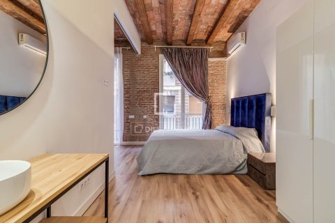 3 bedrooms apartment for rent in Barcelona, Catalonia, Spain № 6357 - photo 15