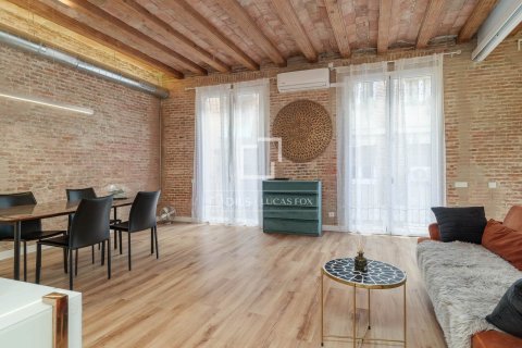 3 bedrooms apartment for rent in Barcelona, Catalonia, Spain № 6357 - photo 2