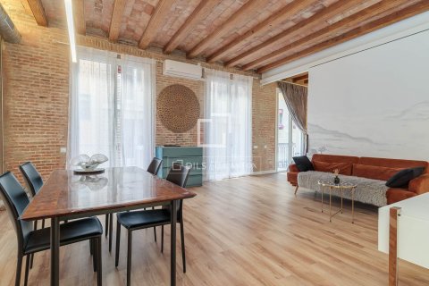 3 bedrooms apartment for rent in Barcelona, Catalonia, Spain № 6357 - photo 3