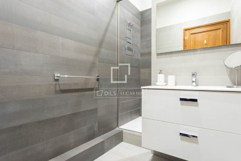 Снять в аренду квартиру в Барселона, Испания с 2 спальни, 137м², № 6354 - фото 24