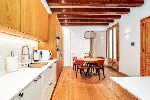 Снять в аренду квартиру в Барселона, Испания с 2 спальни, 111м², № 6358 - фото 6