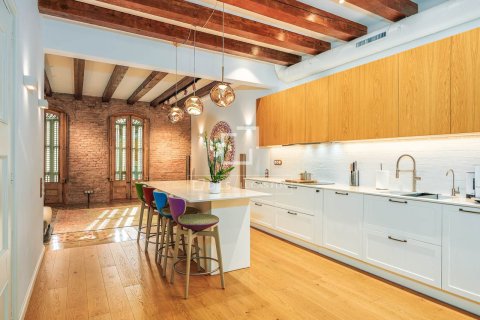 Снять в аренду квартиру в Барселона, Испания с 2 спальни, 111м², № 6358 - фото 8