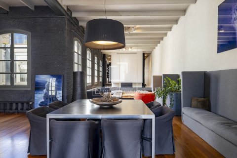 Снять в аренду квартиру в Барселона, Испания с 2 спальни, 251м², № 6355 - фото 13