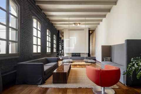 Снять в аренду квартиру в Барселона, Испания с 2 спальни, 251м², № 6355 - фото 14