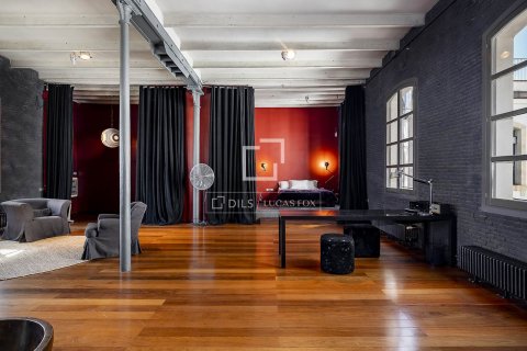 Снять в аренду квартиру в Барселона, Испания с 2 спальни, 251м², № 6355 - фото 9