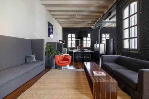 Снять в аренду квартиру в Барселона, Испания с 2 спальни, 251м², № 6355 - фото 17