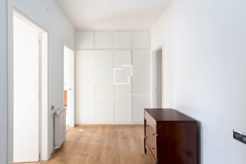 Снять в аренду виллу в Сан-Андреу-де-Льяванерес, Испания с 5 спален, 344м², № 6356 - фото 20