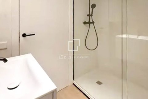 3 bedrooms apartment for rent in Barcelona, Catalonia, Spain № 6360 - photo 22