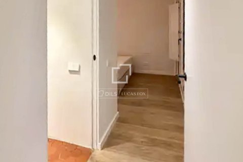 3 bedrooms apartment for rent in Barcelona, Catalonia, Spain № 6360 - photo 25