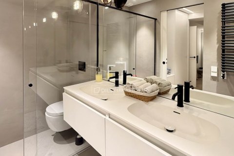 3 bedrooms apartment for rent in Barcelona, Catalonia, Spain № 6360 - photo 19