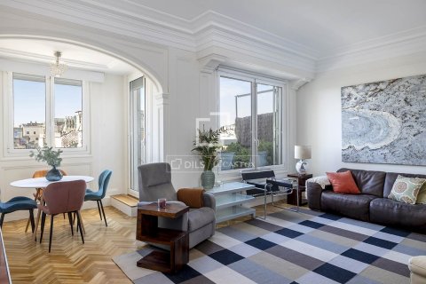 Квартира с 2 спальнями в Барселоне, Каталония, Испания № 6359