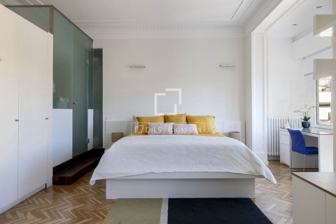 Снять в аренду квартиру в Барселона, Испания с 2 спальни, 185м², № 6359 - фото 18