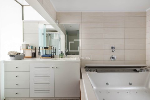 Снять в аренду квартиру в Барселона, Испания с 2 спальни, 185м², № 6359 - фото 23