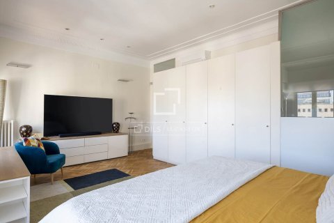 Снять в аренду квартиру в Барселона, Испания с 2 спальни, 185м², № 6359 - фото 19