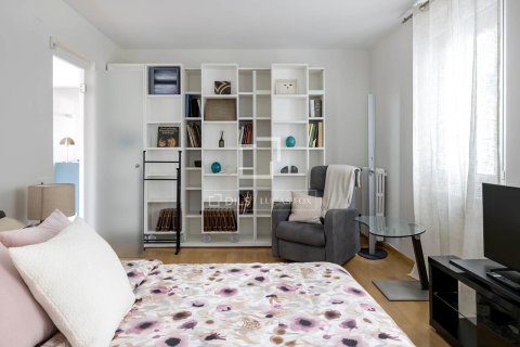 Снять в аренду квартиру в Барселона, Испания с 2 спальни, 185м², № 6359 - фото 24