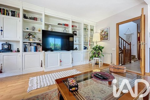 5 bedrooms townhouse for sale in Sant Pere de Ribes, Barcelona, Catalonia, Spain № 4749 - photo 9