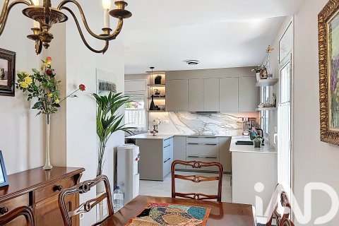 5 bedrooms townhouse for sale in Sant Pere de Ribes, Barcelona, Catalonia, Spain № 4749 - photo 12