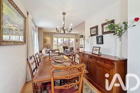 5 bedrooms townhouse for sale in Sant Pere de Ribes, Barcelona, Catalonia, Spain № 4749 - photo 11