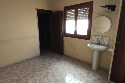 456 sq.m. commercial property for sale in Alcanar, Tarragona, Catalonia, Spain № 4744 - photo 15