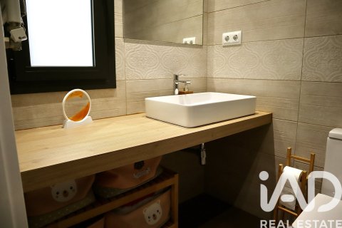 3 bedrooms townhouse for sale in Cerdanyola Del Valles, Barcelona, Catalonia, Spain № 4747 - photo 3