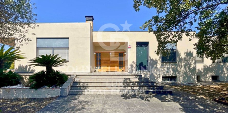 6 bedrooms house for sale in Peralada, Girona, Catalonia, Spain № 5995